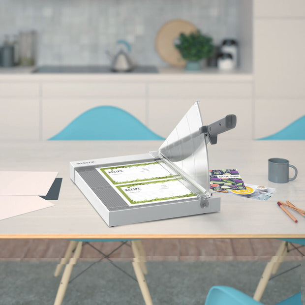 V4H1525B5C749287077E7A7AA54A17B0073R5557990P2