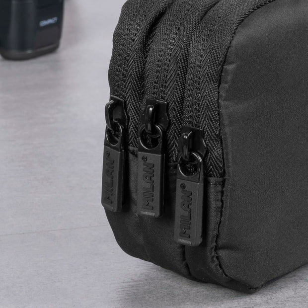 V4HD96FD932F6F14CD2F9076D188864AFC4R6286361P6